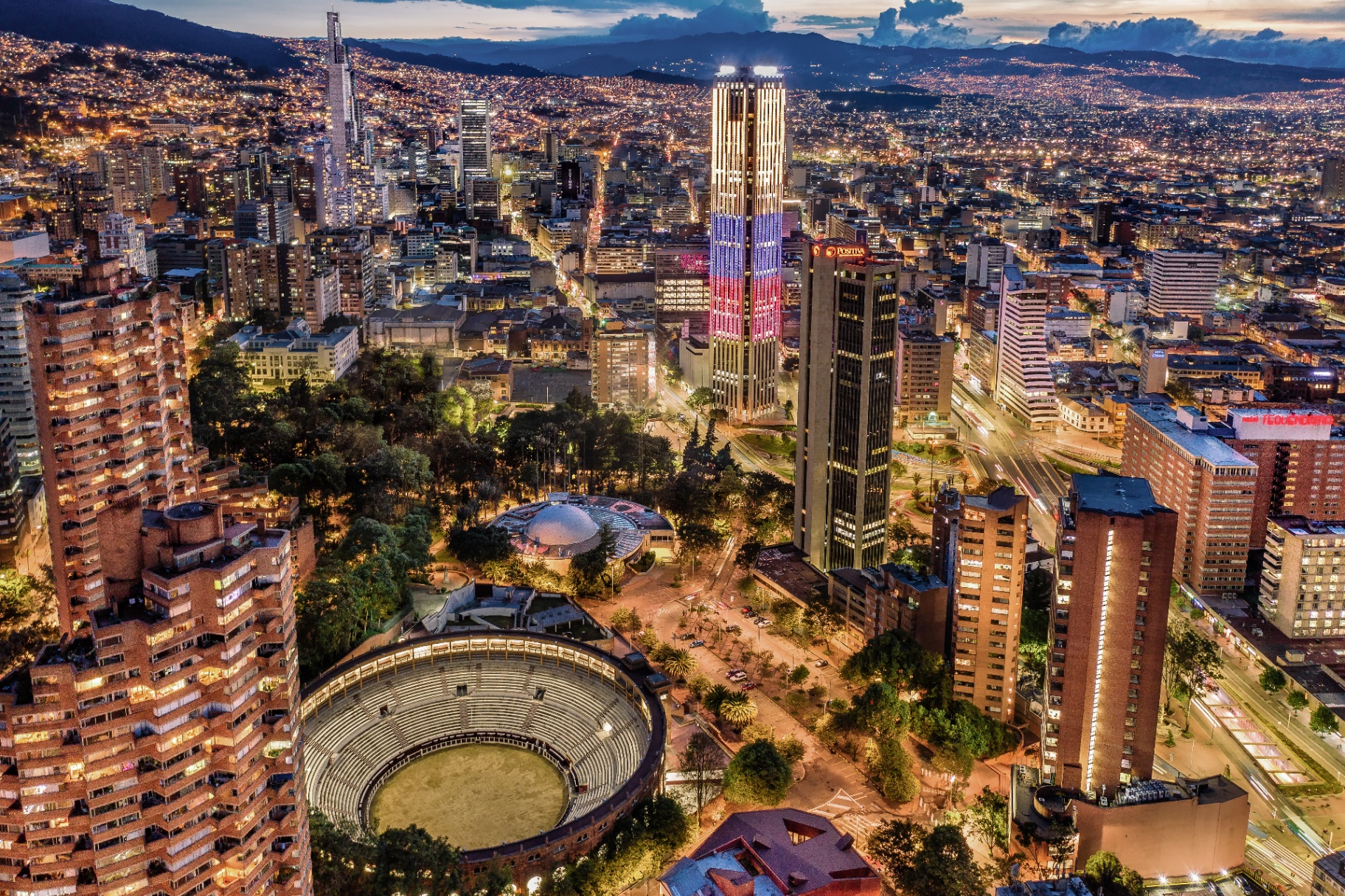 Panorámica de Bogotá de noche